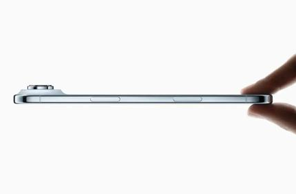 汶川苹果维修点分享iPhone 17 Air自动关机电源故障解析 